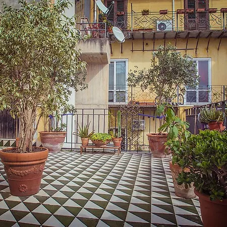 Palazzo Trinacria * Παλέρμο